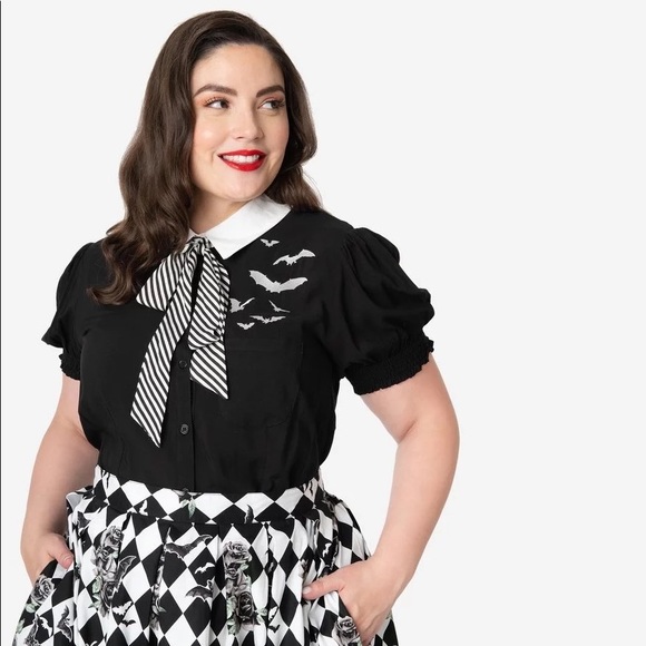 Sold - Picture 3 of 6